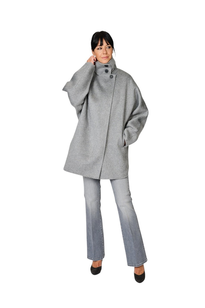 The Dynamis  Studio mantel jas dames licht grijs DS02F26